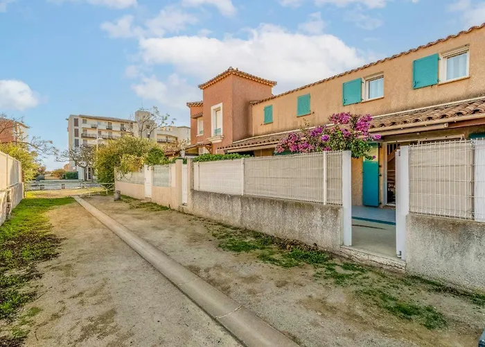 Les Toscanes By Interhome